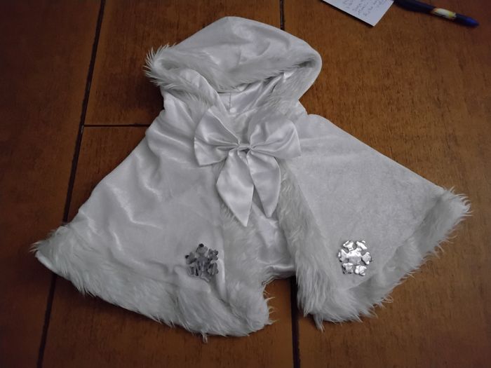 robe de deguisement avec cape - photo numéro 3