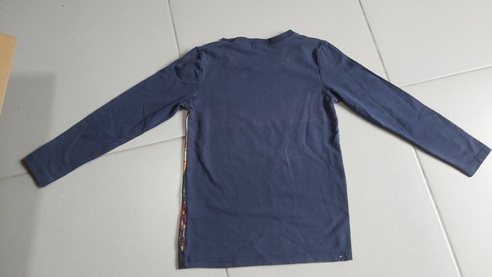 Tshirt manche longue 8 ans - photo numéro 3