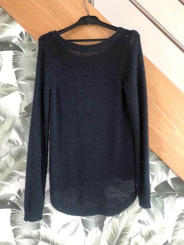 Pull bleu marine aspect maille crochetée - photo numéro 4