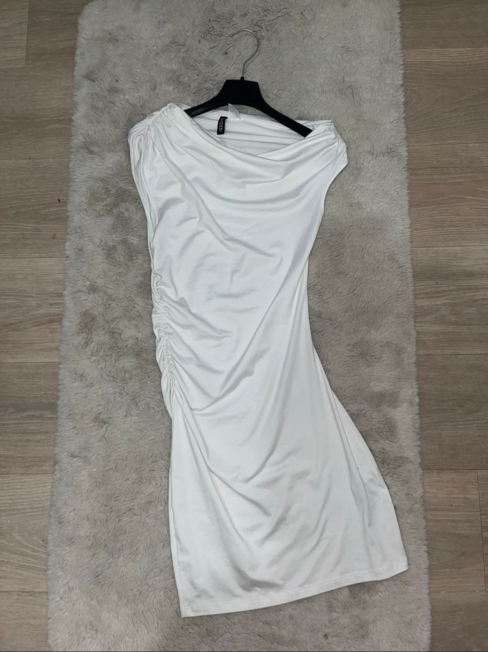 Robe blanche