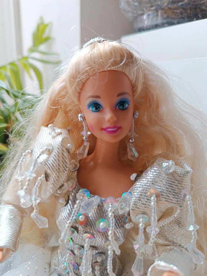 1992 Luna soir de lune édition barbie mattel poupée mannequin doll happy holiday grand gala - photo numéro 2