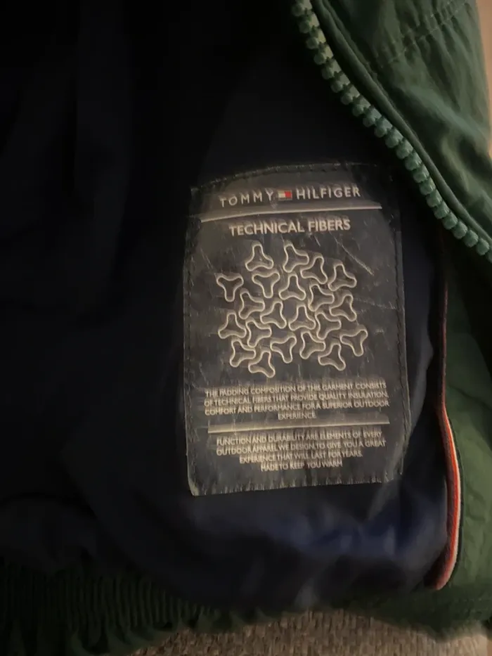Veste chaude tommy Hilfiger 7 ans - photo numéro 6