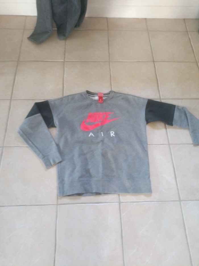 Magnifique pull Nike homme - photo numéro 5