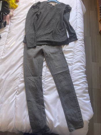 Lot pull  Zara plus pantalon gris 11/12 ans 