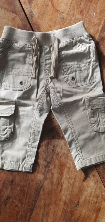 Pantalon Vertbaudet, 12 mois, neuf.