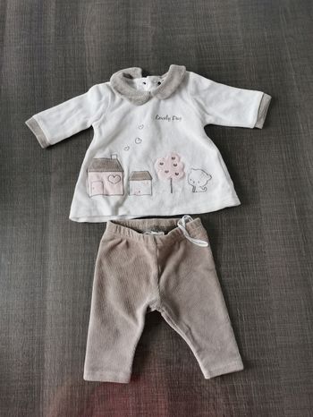Ensemble fille 1 mois