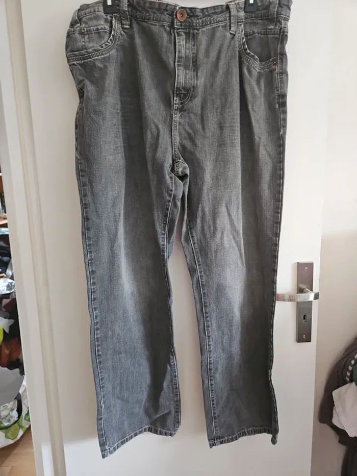 💤 Jeans gris