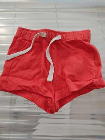 Short 3 mois
