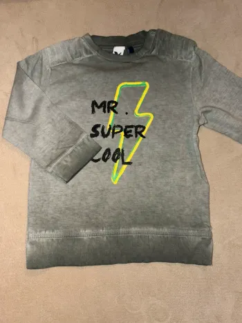 Pull 3 pommes