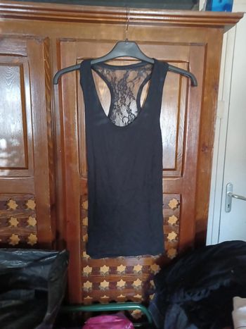 Débardeur  dos dentelle 36