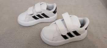 Basket adidas 