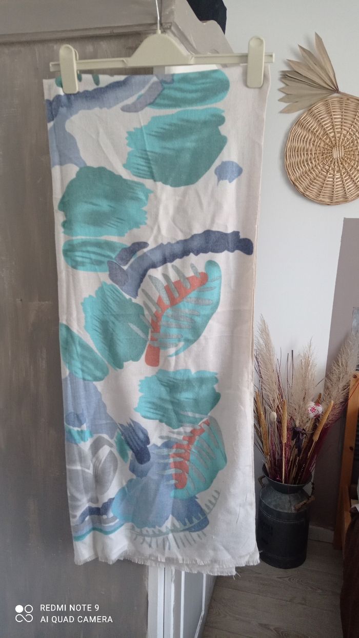 Grande étole crème imprimée bleu vert avec de la laine - photo numéro 2