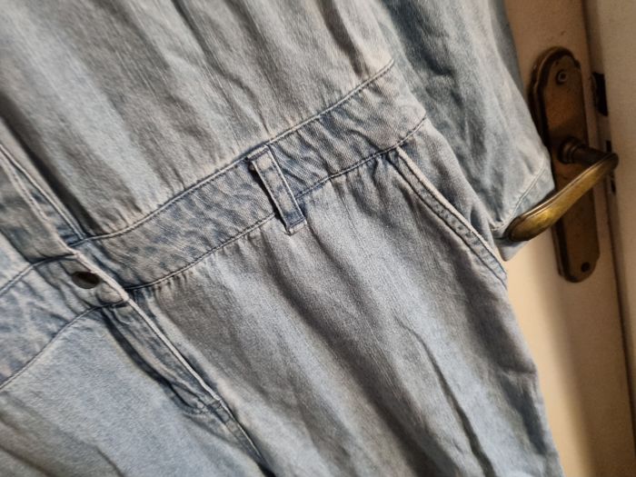 combinaison en jeans taille XS - neuf - photo numéro 2