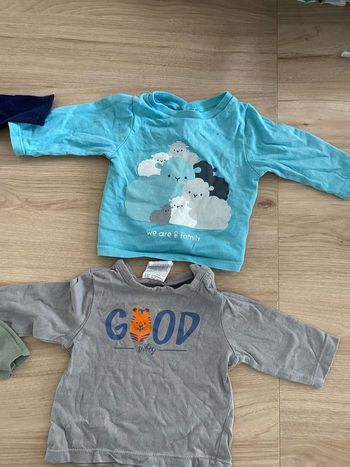 Lot de 2 tee shirts manches longues garcon 3 mois