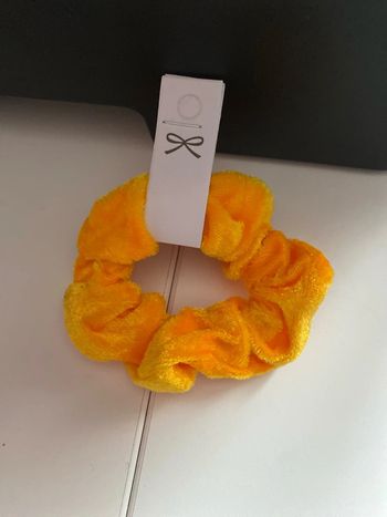 Chouchou velours jaune orange