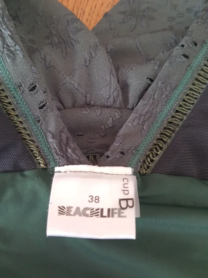 Maillot de bain Beachlife taille 38 cup B - photo numéro 17