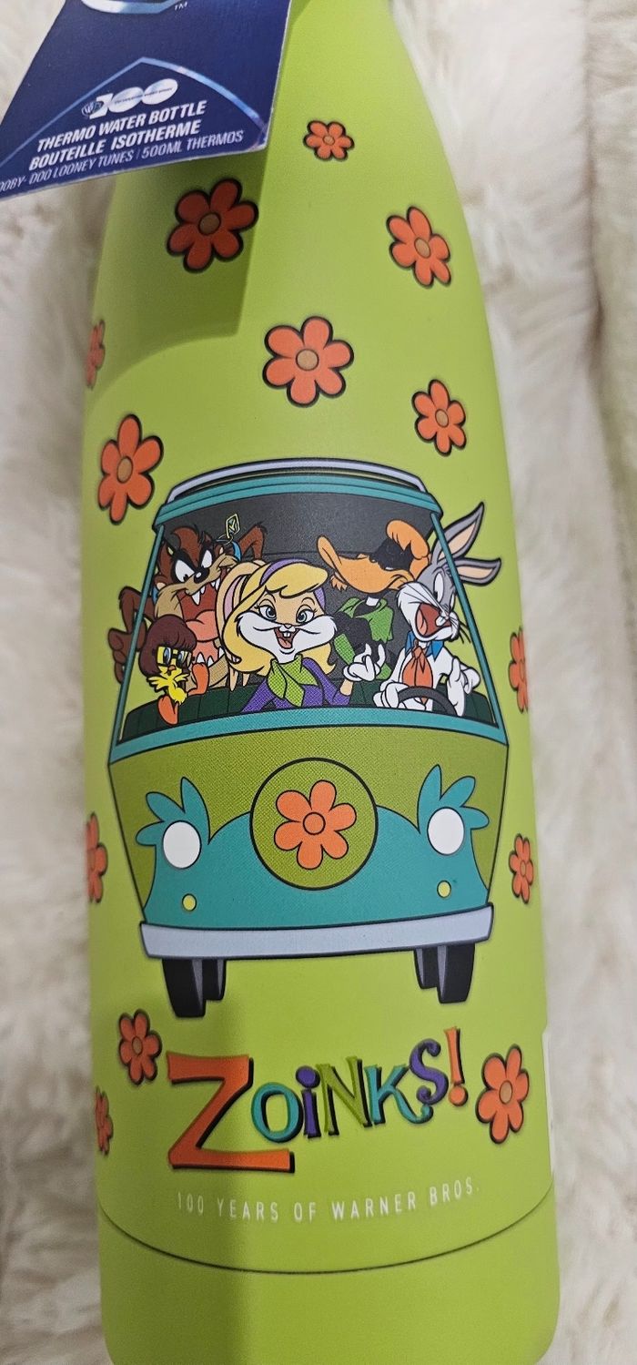 Magnifique gourde isotherme Looney Tunes & Scooby Doo Neuf - photo numéro 2