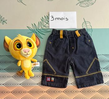 Jean taille 3 mois