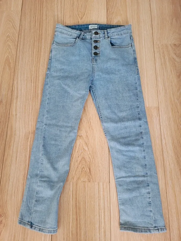 Pantacourt Kiabi taille 34 - photo numéro 2