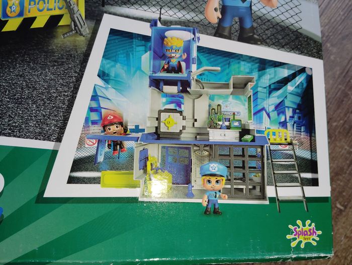 Poste de police PinyPon - photo numéro 2
