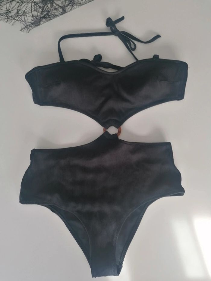 Maillot de bain une pièce🩱42- 44 - photo numéro 2