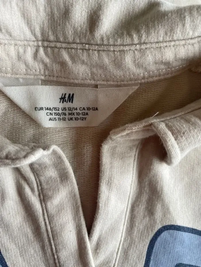 Sweat court 146/152 - 12 ans - photo numéro 2