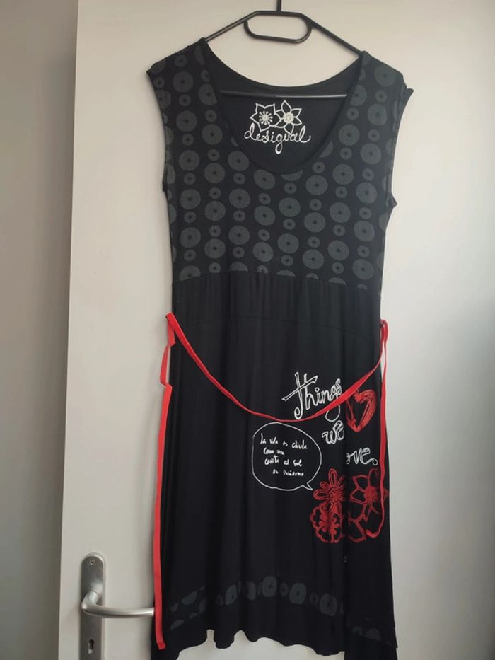 Robe Desigual Noir et rouge
