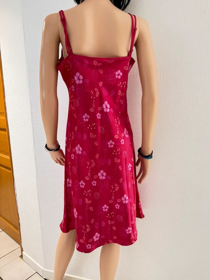 Nuisette imprimée fleurs – Taille 42 (neuve) - photo numéro 2