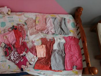 Lot de 20 vêtements 18 mois