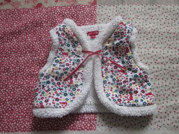 Gilet chaud sans manches 6 mois