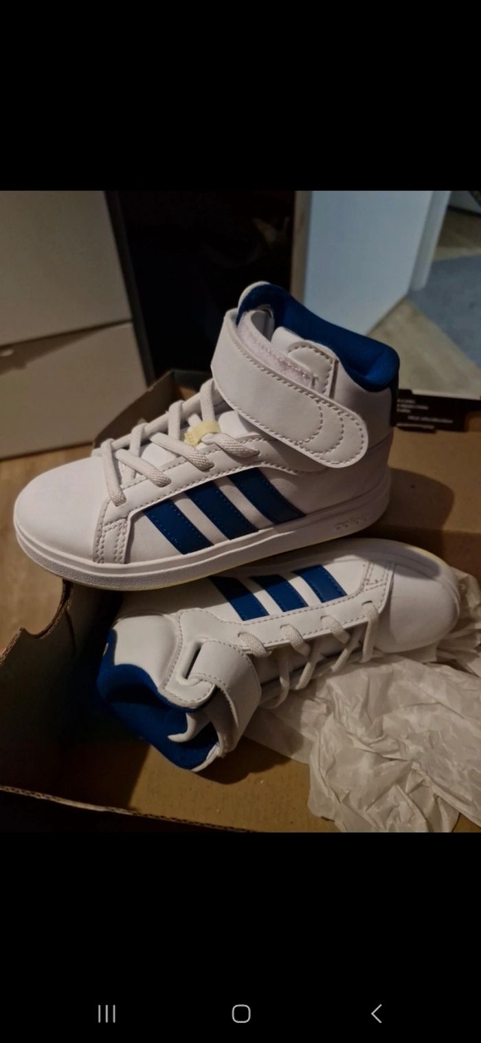 Chaussure adidas