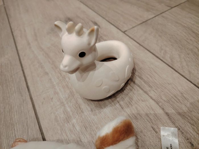 Marionnette et jouet de bain Sophie la girafe - photo numéro 2