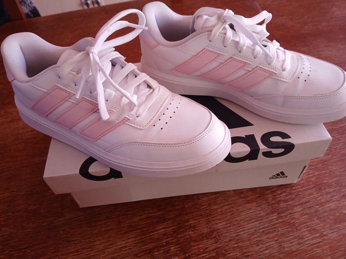 Adidas femme 40 - photo numéro 3