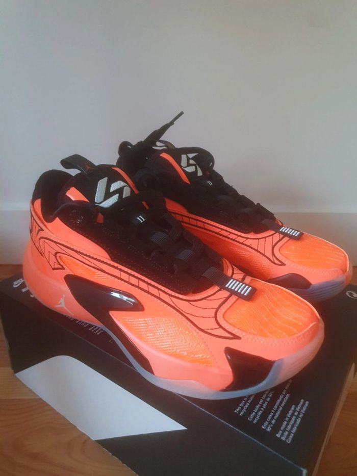 Nike Jordan Luka 2 "Bright mango"(36) - photo numéro 2