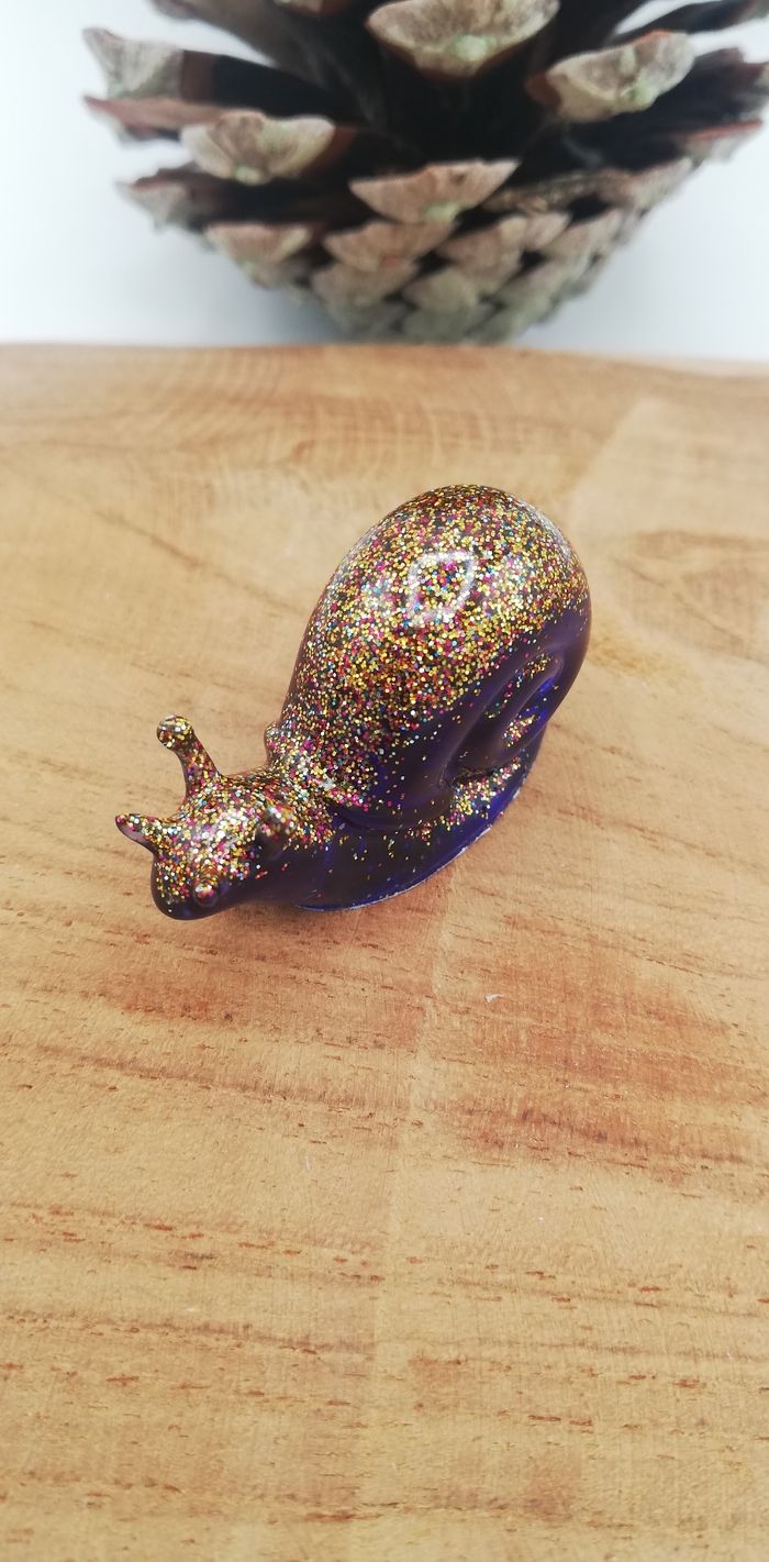 Petit escargot résine - photo numéro 2