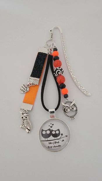 Cadeau filleule,  bijoux de sac ou marque page "filleule trop chouette "