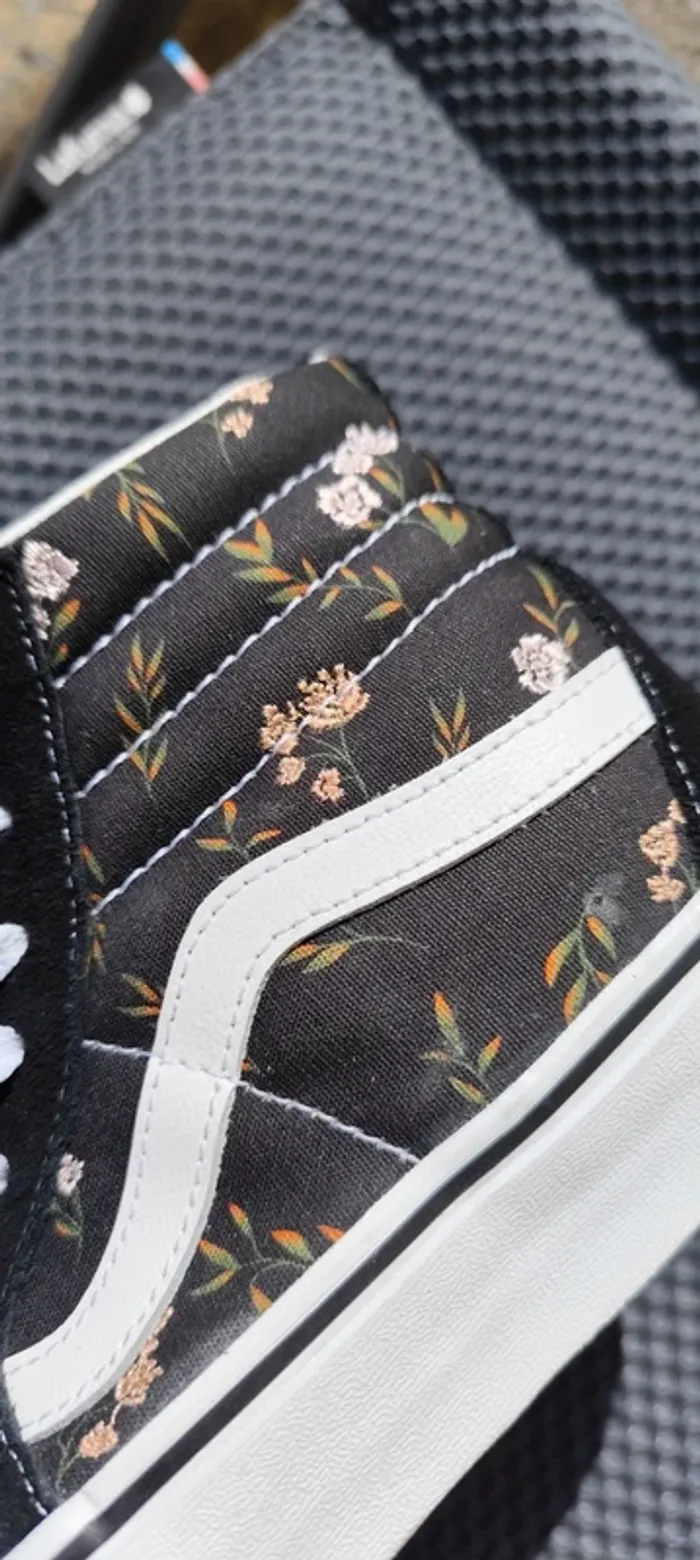 Baskets montantes velours Vans - photo numéro 5