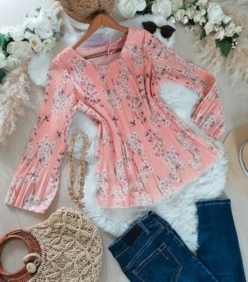 Jolie blouse Corail neuve avec étiquette taille 2