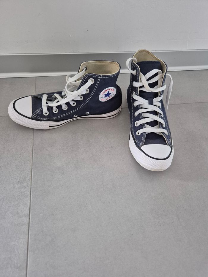 Converse 36 - photo numéro 2