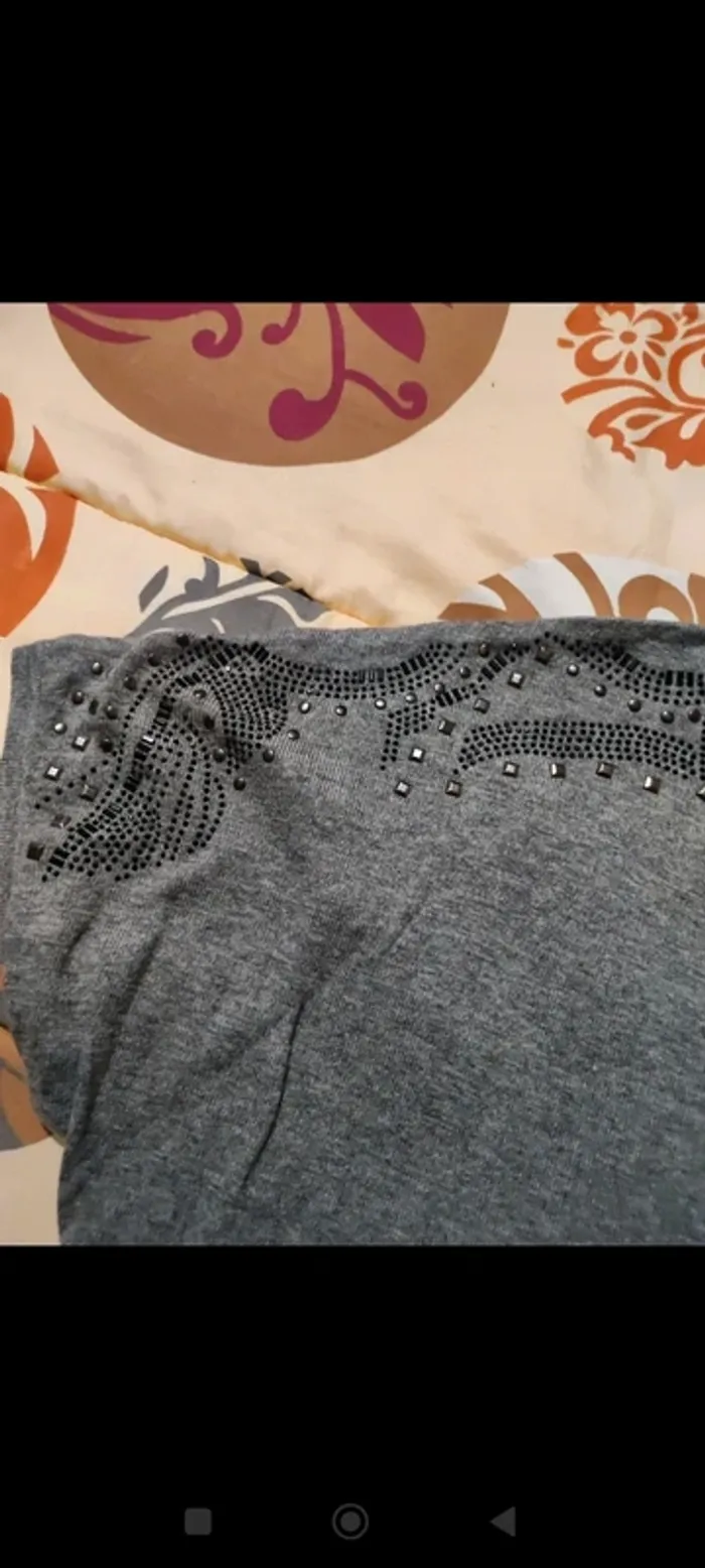 Pull Neuf T 54/56 - photo numéro 5