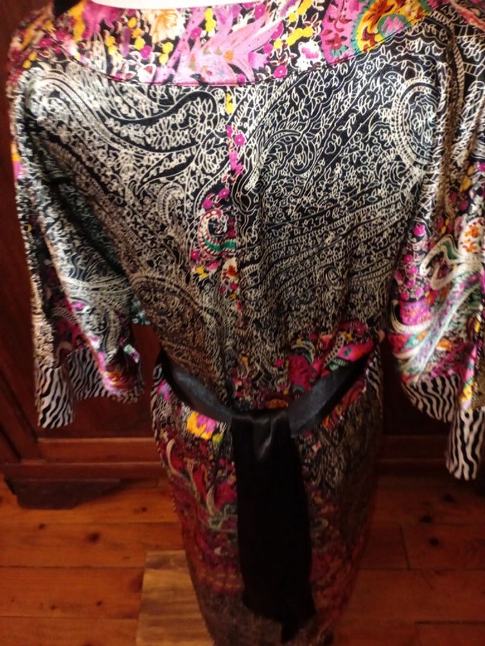 Robe manches courtes - photo numéro 7