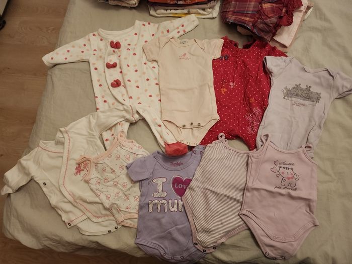 Gros lot vêtements filles 3 mois. - photo numéro 4