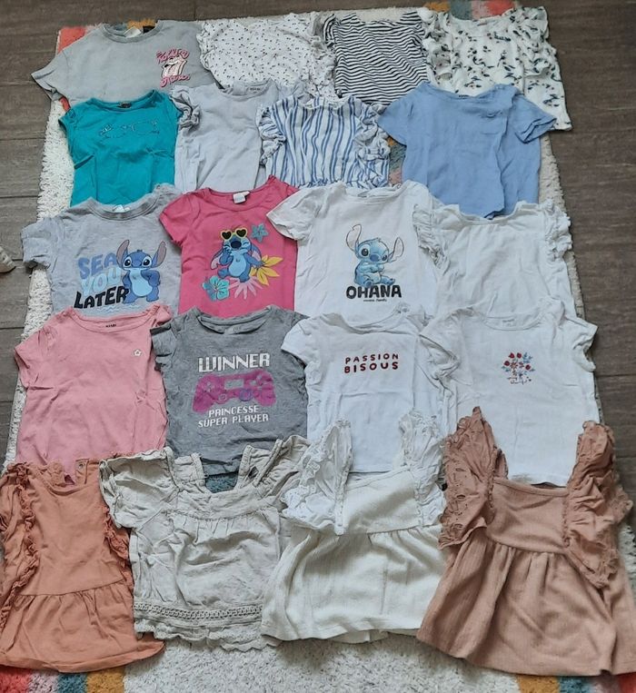 Lot de plus de 90 vêtements fille 24 mois été - photo numéro 2