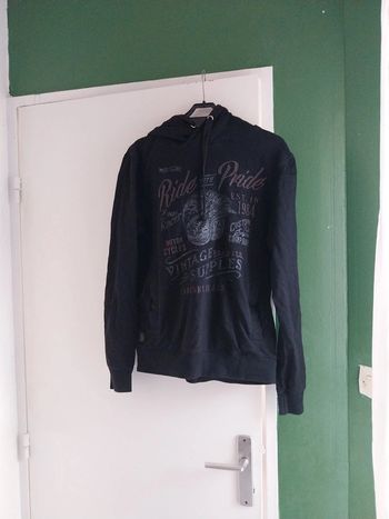 Sweat taille  M