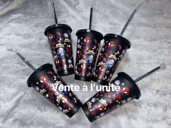 Grand gobelet à paille Spiderman Marvel 