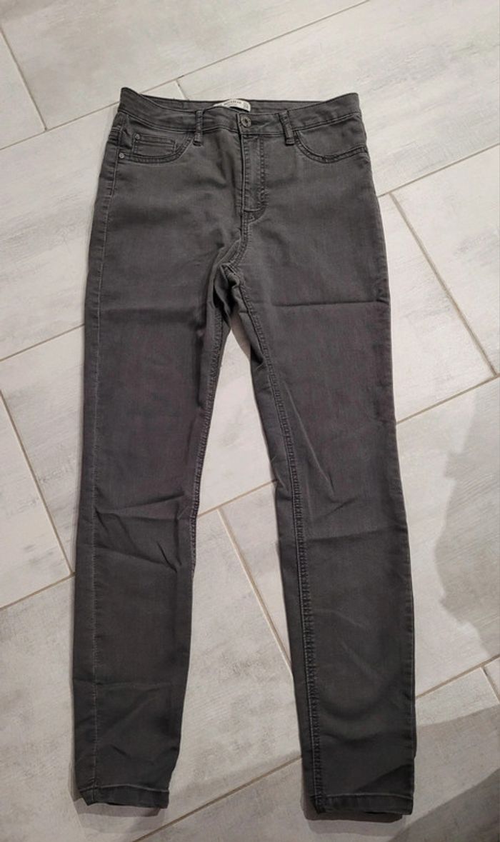 Jean skinny Pull & Bear, taille 38