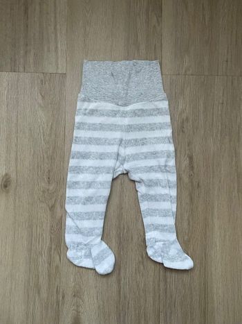 Bas de pyjama gris et blanc 3-6 mois