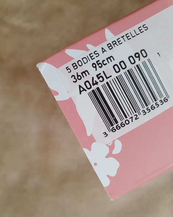 Lot de 5 bodies à bretelles 36mois Petit bateau - photo numéro 5
