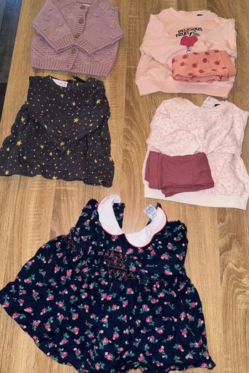 Vêtements, bébé fait 3 mois
