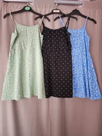 Lot 3 robes primark 8-9ans
